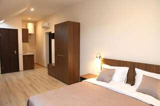 Отель Отель Sky Днепр Двухместный номер с 2 отдельными кроватями-5