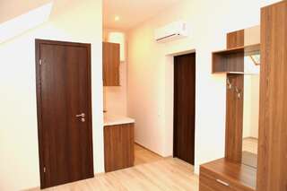 Отель Отель Sky Днепр Двухместный номер с 2 отдельными кроватями-7