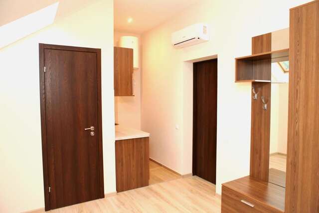 Отель Отель Sky Днепр-11